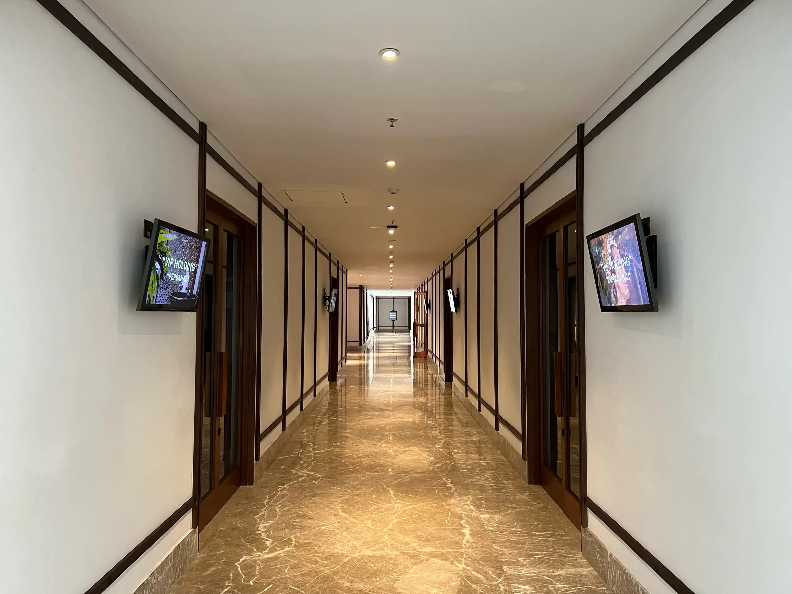 Agoong-room-What included image 2